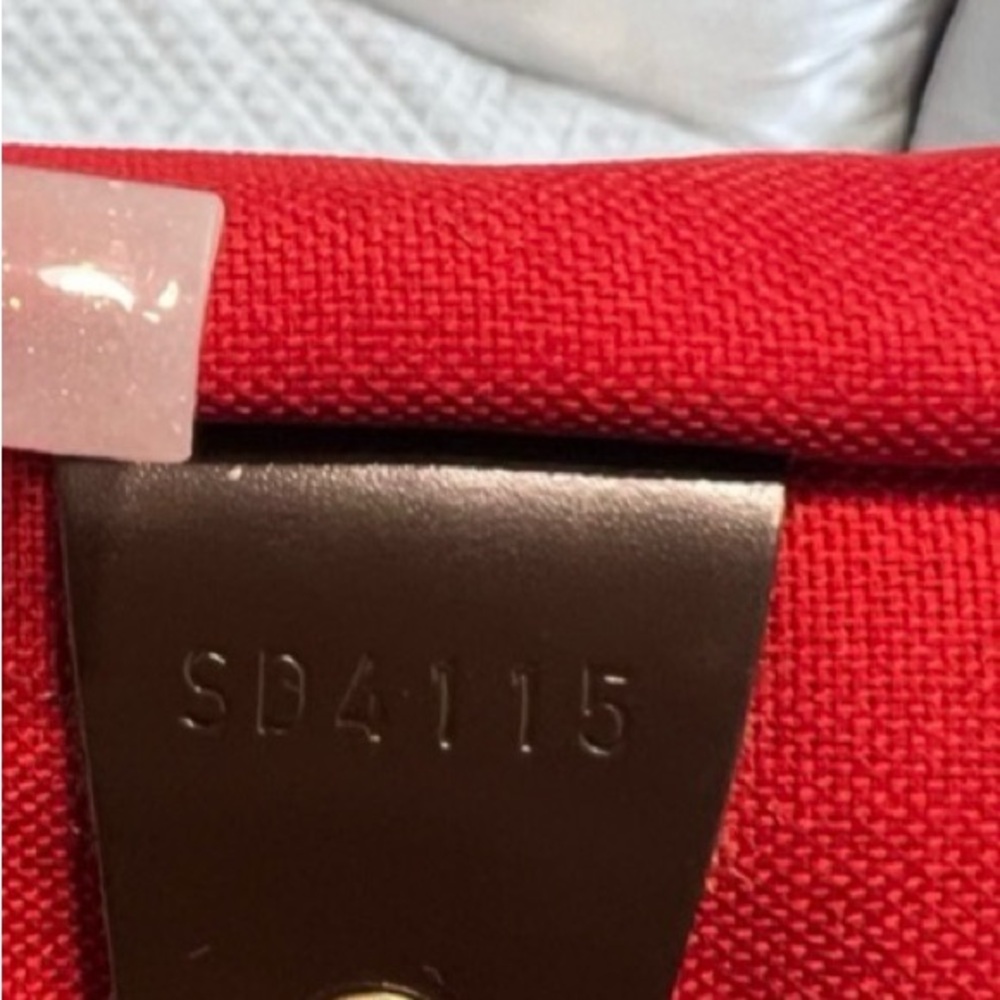 Authentic Louis Vuitton Speedy 35 - Picture 2 of 8